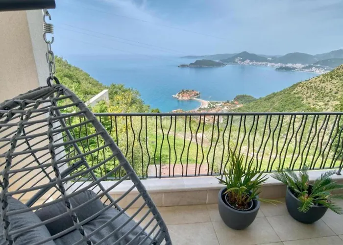Magic View - Apartment With Pool