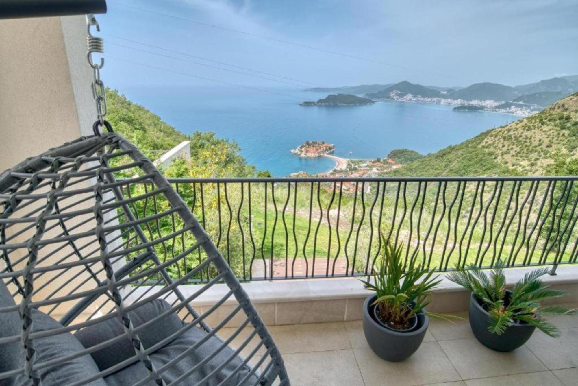 Apartment Magic View - With Pool Budva